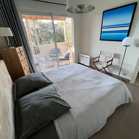 Apartamento Climatisé Avec Terrasse, Vue Jardin Et Piscine *