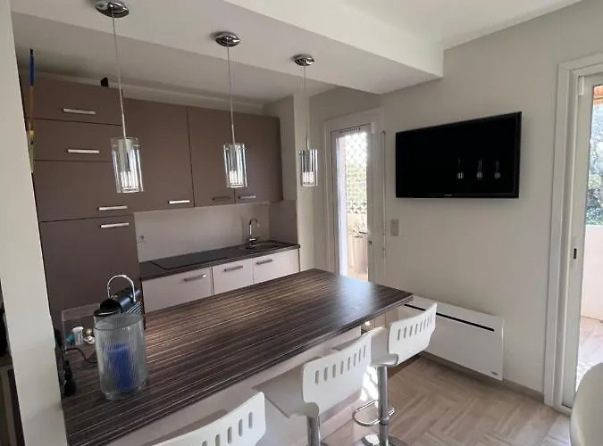 Apartamento Climatisé Avec Terrasse, Vue Jardin Et Piscine *